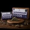 Nutriángulo de Parvati sobre fondo oscuro, ángulo cercano
