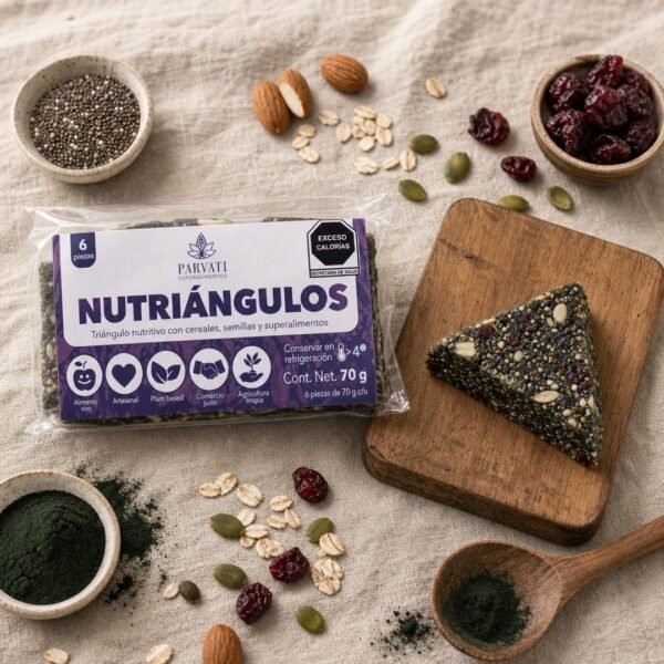 Flatlay aéreo de Nutriángulo con semillas, nueces y frutos secos